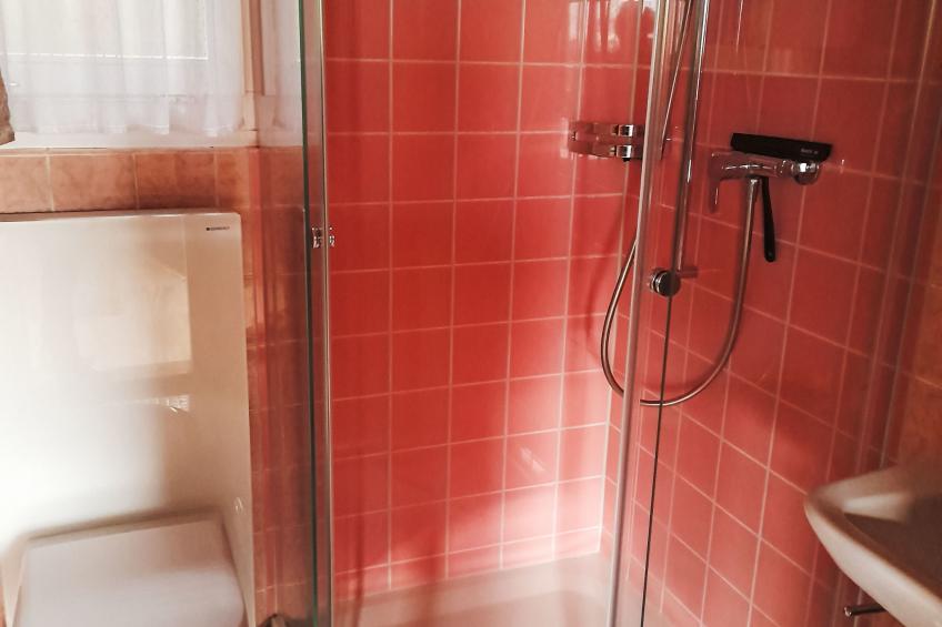 Charmantes Chalet Apartment mit Aussicht - foto 4