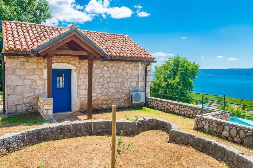 "Villa Ivanka" mit Blick auf das Wasser - foto 21