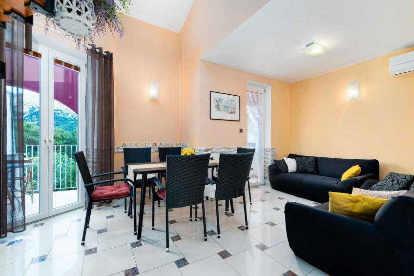 Vakantiewoning met balkon - BF-H79DC - foto 12