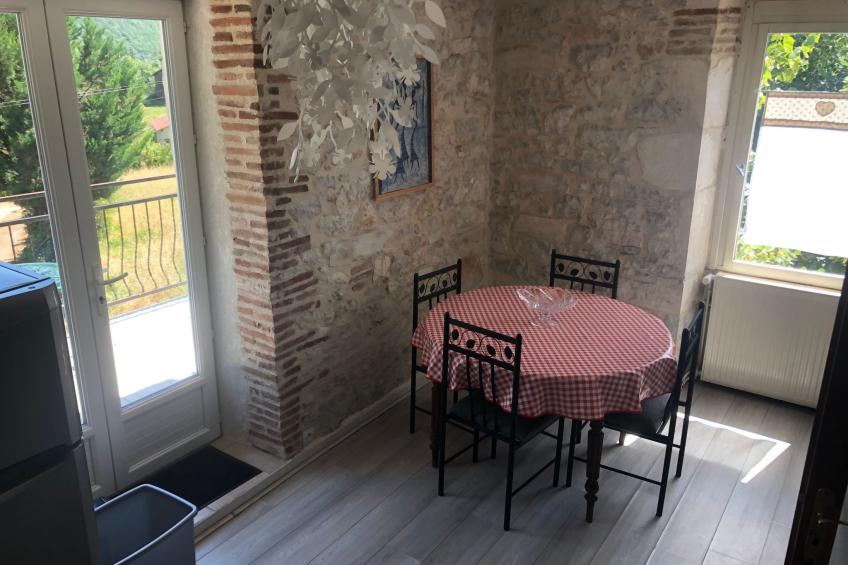 Pierre Ensoleillée, Haus aus dem 19. Jahrhundert im Obergeschoss - foto 10