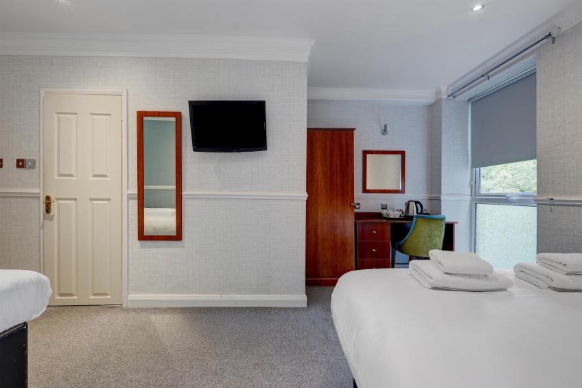 Standard Quad Room - foto 15
