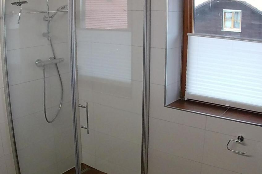 mit komplett eingerichteter Küchenzeile im Wohnraum - foto 3