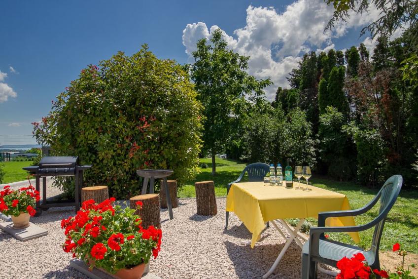 auf großem Gartengrundstück - foto 16