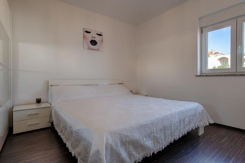 Villa mit Pool und schönem Meerblick - foto 26