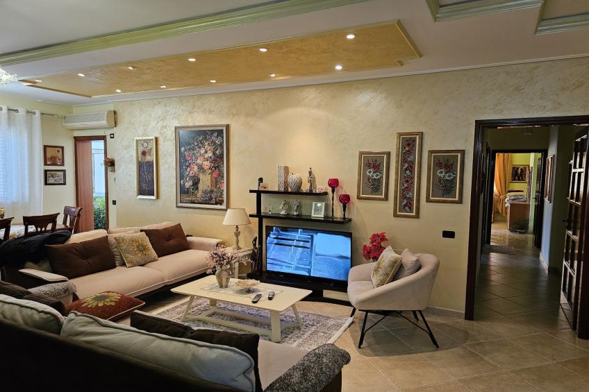 Geard Apartment
