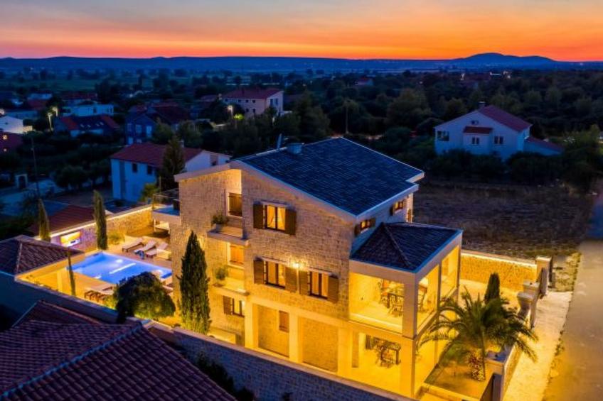 Villa Nena with heated pool, jacuzzi and sauna - foto 6