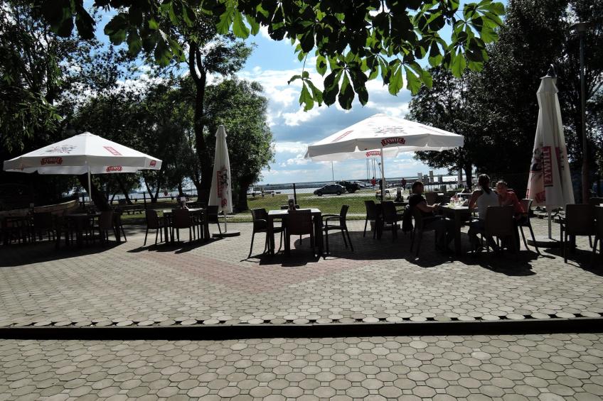 Komfortowy apartament z basenem i ogrodem dla 6 osób w Stepniczce - foto 16