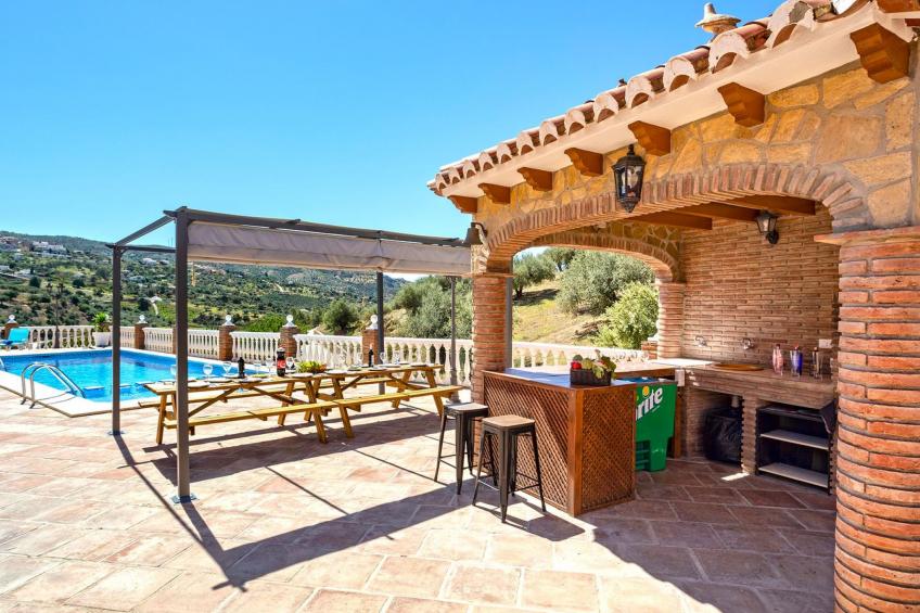 Familienhaus mit großzügigen Außenanlagen - foto 58