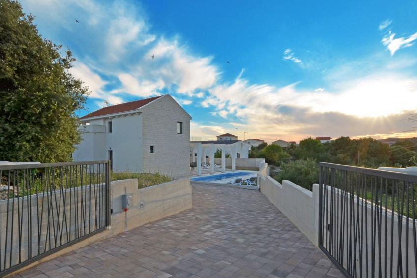 Haus in Dvornica mit privatem Parkplatz - foto 36