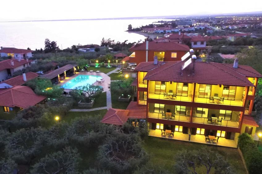 Modernes Studio für 3 Personen, Pool- und Gartenblick - foto 14