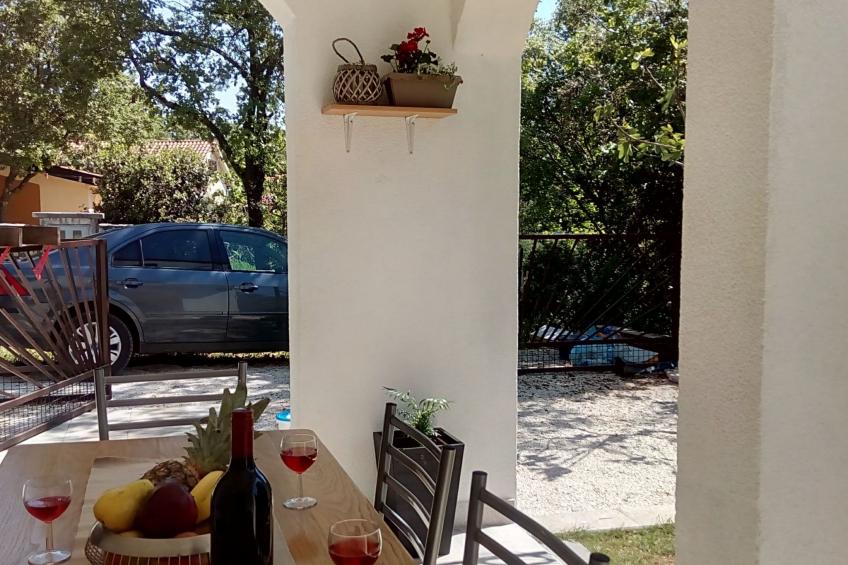 in Pavićini mit Grill, Terrasse und Garten - foto 32