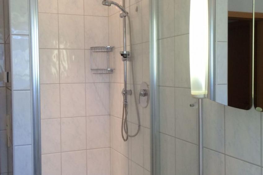 Helle Ferienwohnung für drei Personen - foto 8