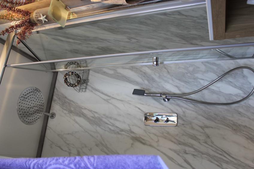 The Seaborn Residence - Two Bedroom Floating House - foto 14