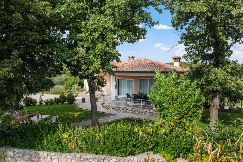 mit Blick auf das Wasser - foto 2