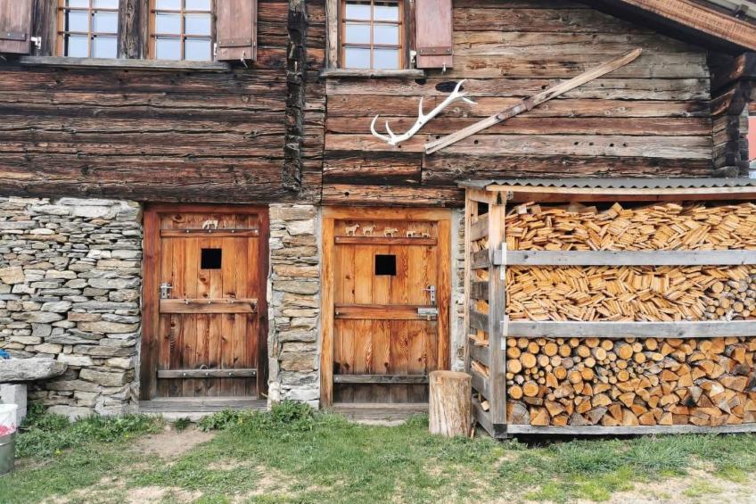 Alphütte Murmolta auf der Sonnenterrasse im Wallis - foto 2