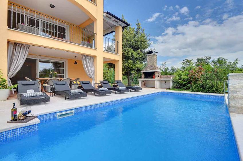 Villa met zwembad, whirlpool, sauna, fitnessruimte en WiFi - BF-785B5 - foto 8
