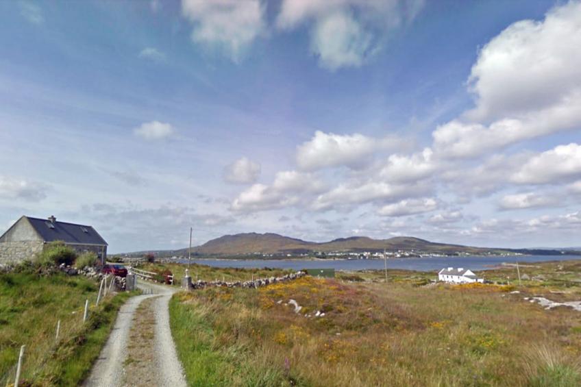 Bridies Holiday Cottage Roundstone