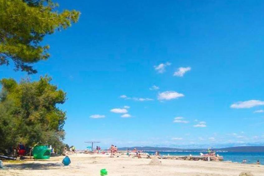 für sechs Personen mit Terrasse im Erdgeschoss gelegen - foto 29