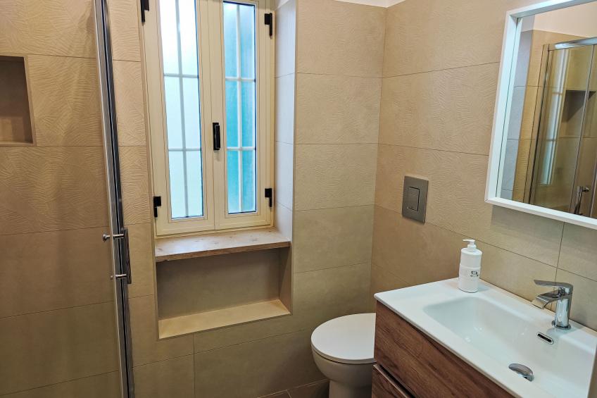 Quadrilocale in villa con piscina - foto 10