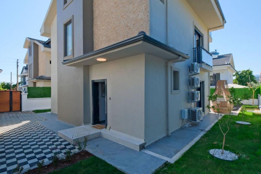 Große Villa in Fethiye Ausserhalb im grünen - foto 7