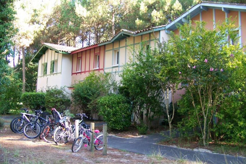 Hübsches kleines Haus in ruhiger Lage in einer baumbestandenen Residenz mit beh - foto 3