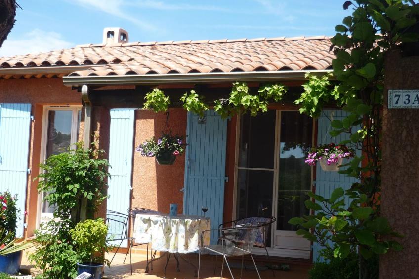 Komfortables Ferienhaus mit Gemeinschaftspool - foto 2