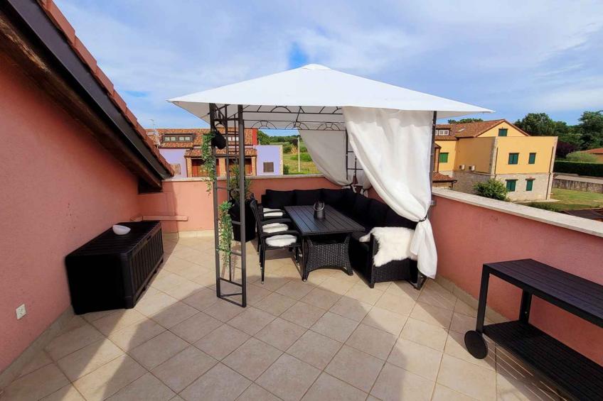 Ferienwohnung mit Pool und Dachterrasse - BF-4J82R - foto 2