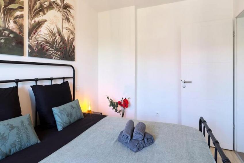 Dans Les étoiles - 2 Chambres Proche Centre Ville Avec Parking Inclus - foto 18