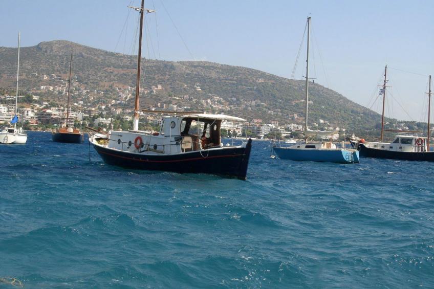 Vollständig umschlossene und großzügig angelegte dreistöckige Ferienvilla mit f - foto 50