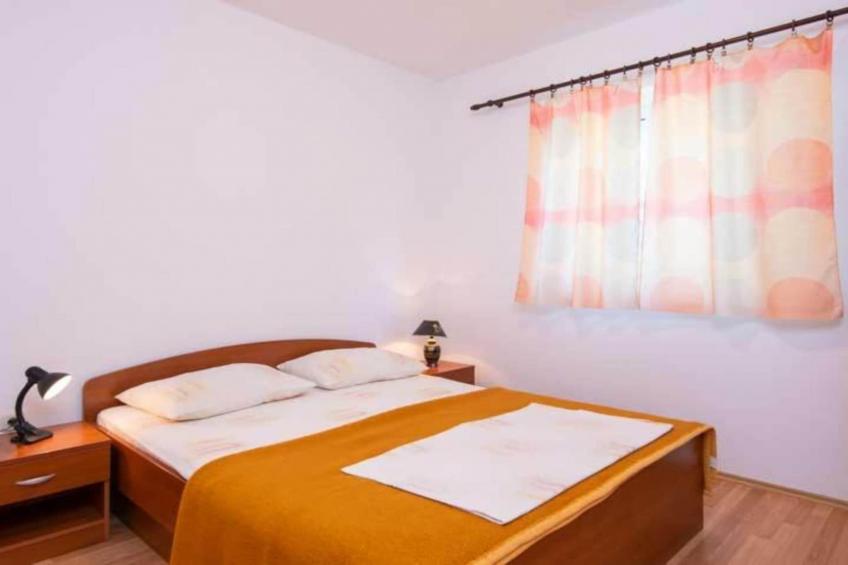 Spacious and Cozy Seafront Apartments - One Bedroom Apartment with Terrace and Sea View - foto 5