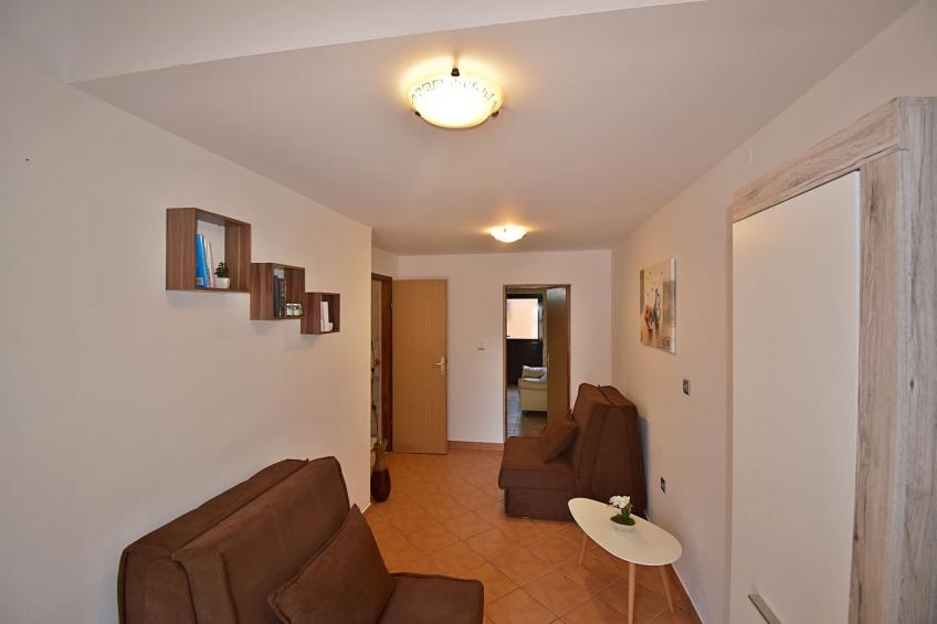 Tina & Denis - Apt Denis with Terrace and Garden - foto 2