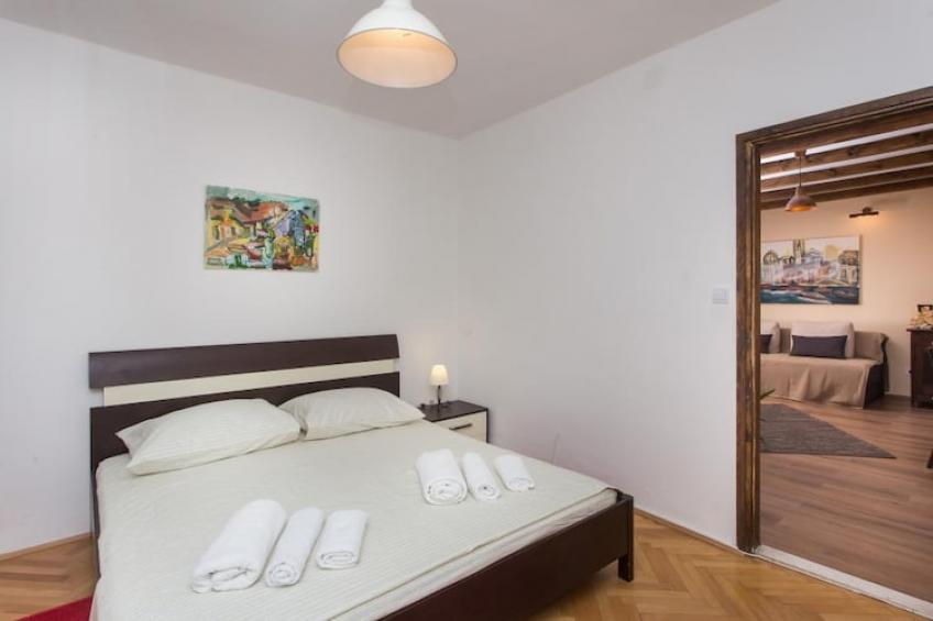 Apartment Hladilo Nostalgia - Comfort Two-Bedroom Apartment with Terrace and Partial Sea View - foto 9