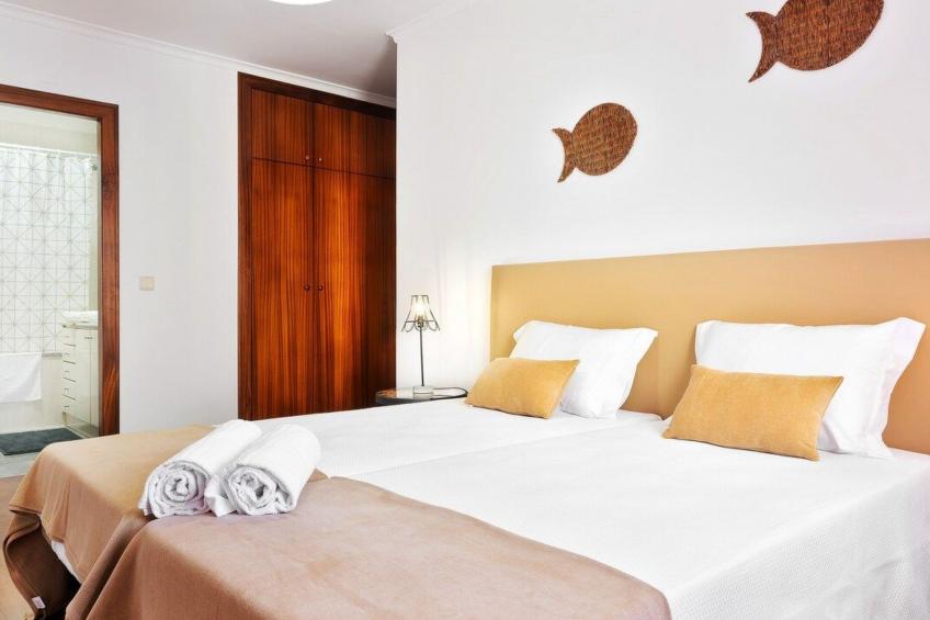 Meerblick First Line mit 2 Pools 5 - foto 7