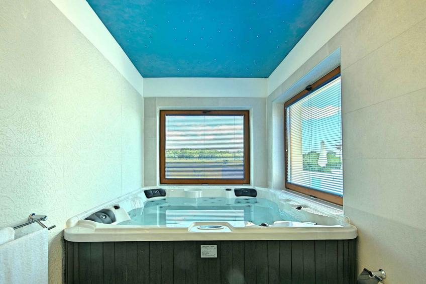 Villa with air conditioning and pool - BF-DX8P2 - foto 31