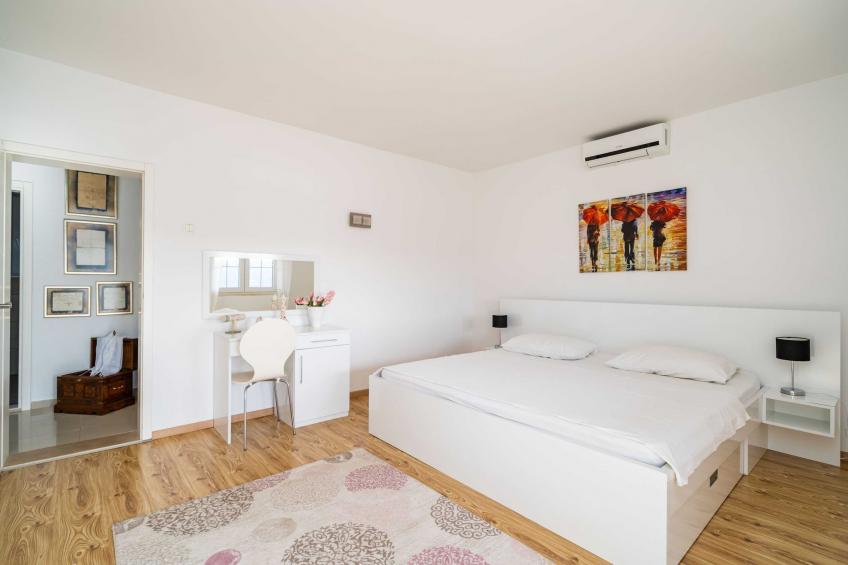 Villa Vista Old Town - Four Bedroom House with Terrace and Sea View - foto 16