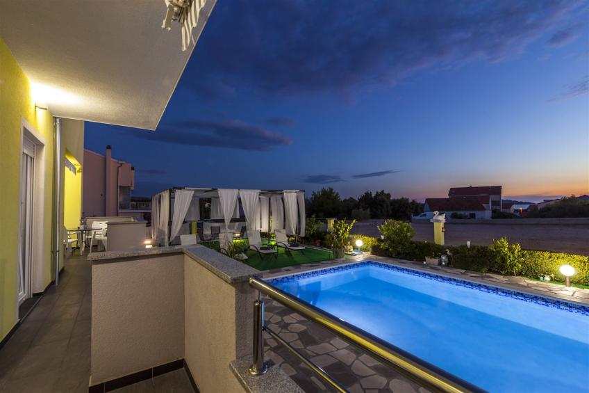 Sea view Villa Brodarica - foto 18