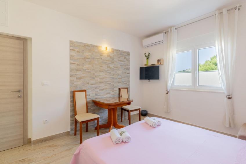 Apartmani  STANIĆ - apt. A2 "Olive tree" - foto 4