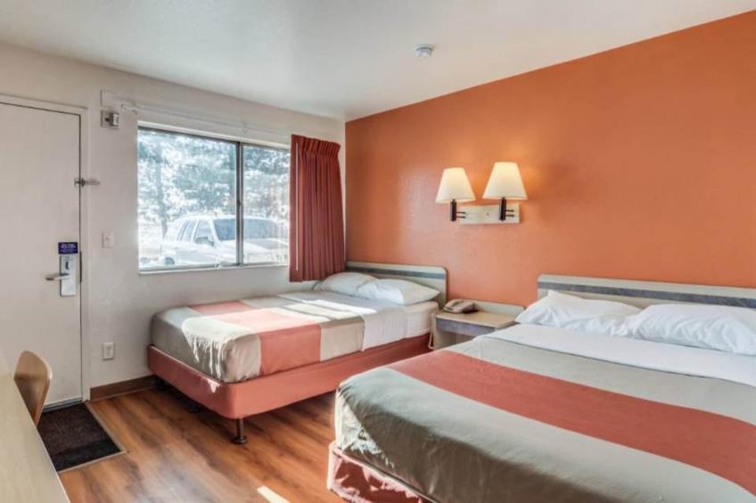 2 Full Beds  Non-Smoking - foto 7