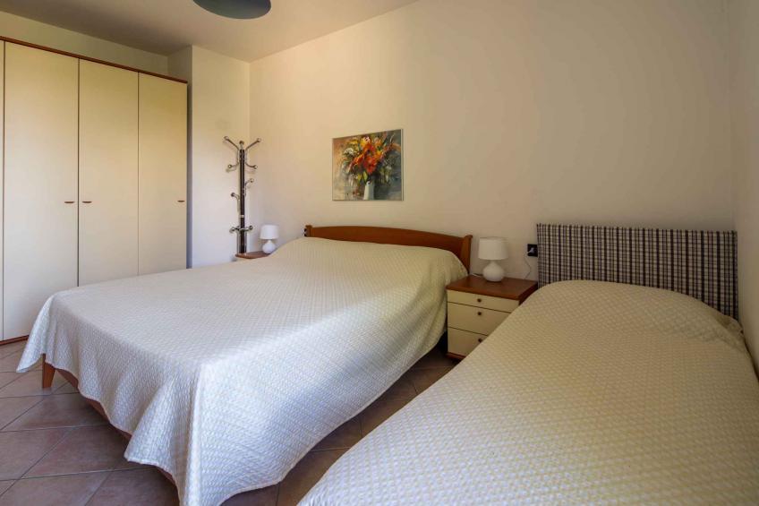 Vakantiewoning nabij het centrum met zwembad, airconditioning, parkeerplaats - VW-M5D4P - foto 16