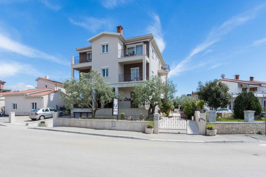 Vakantiewoning met airco en buitenzwembad - BF-VH7DV - foto 15