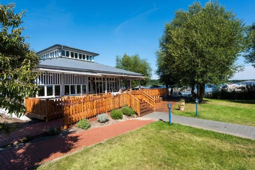 Apartment with Balcony - foto 13