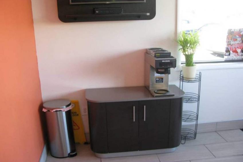 2 Full Beds  Mini Fridge Non-Smoking - foto 13
