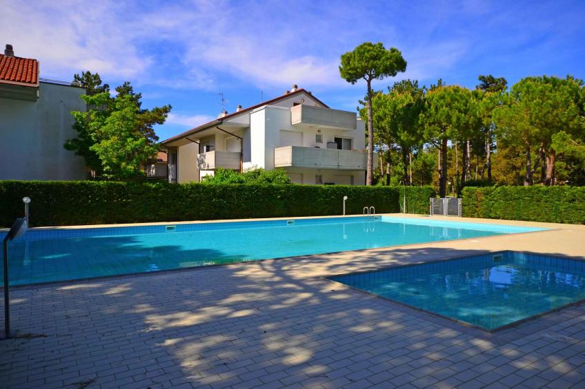 Vakantiewoning met airconditioning, balkon en zwembad - BF-JBMJM - foto 6