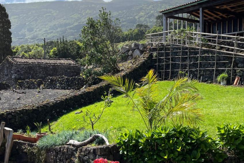 "Vinea Lava" mit Blick auf das Wasser - foto 105