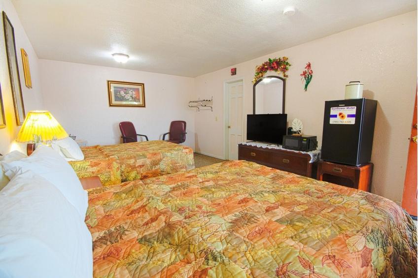 2 Full Beds Non-Smoking - foto 11