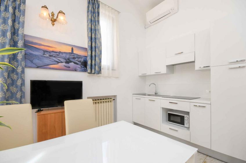 Holiday apartment with balcony or terrace, air conditioning and pool - BF-YD8VF - foto 22