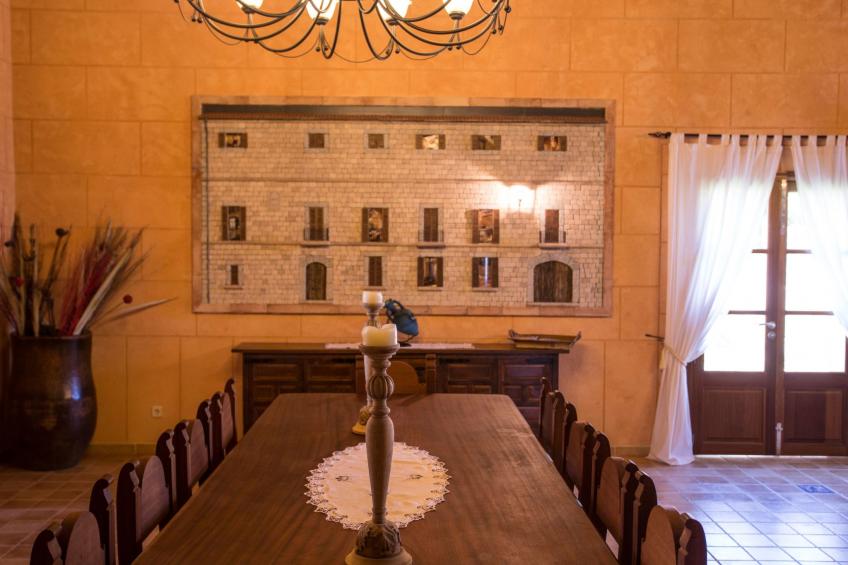 Finca mit Tennisplatz und Schwimmbad - foto 25