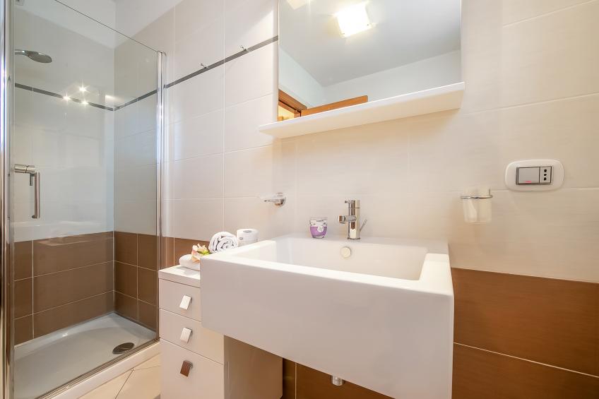 Vista di Maccagno Fantastico Pool - foto 25