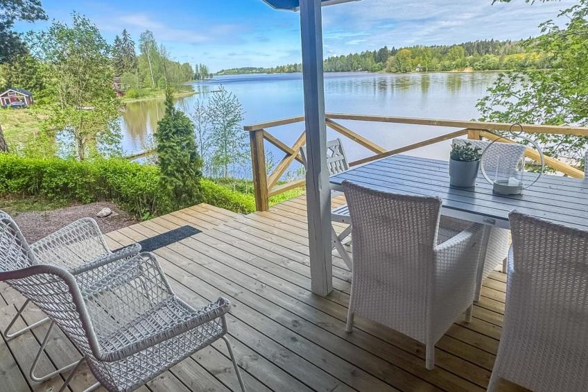 Punatulkku, seeteri - foto 2