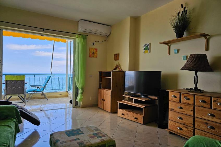Front line apartment in Saranda - 254 - foto 7